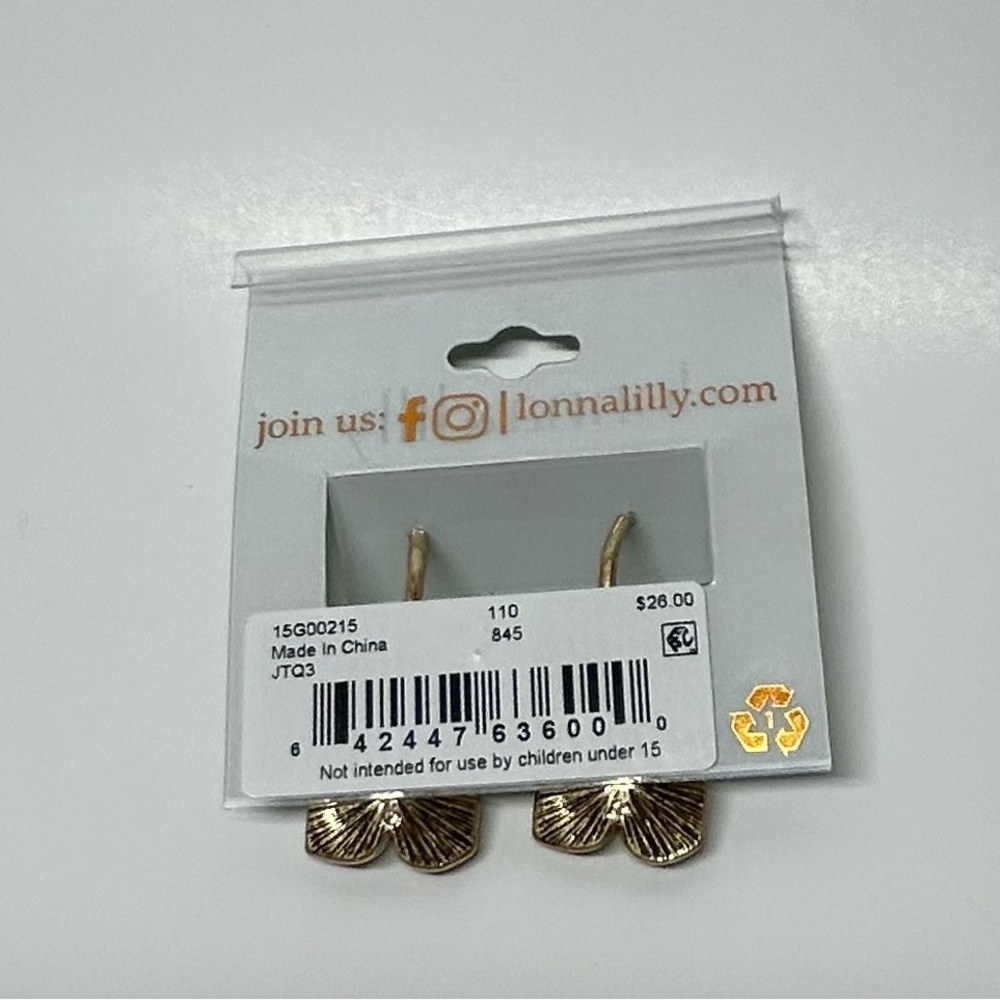 Lonna & Lilly Gold and Cream Floral Earrings - Picture 3 of 6